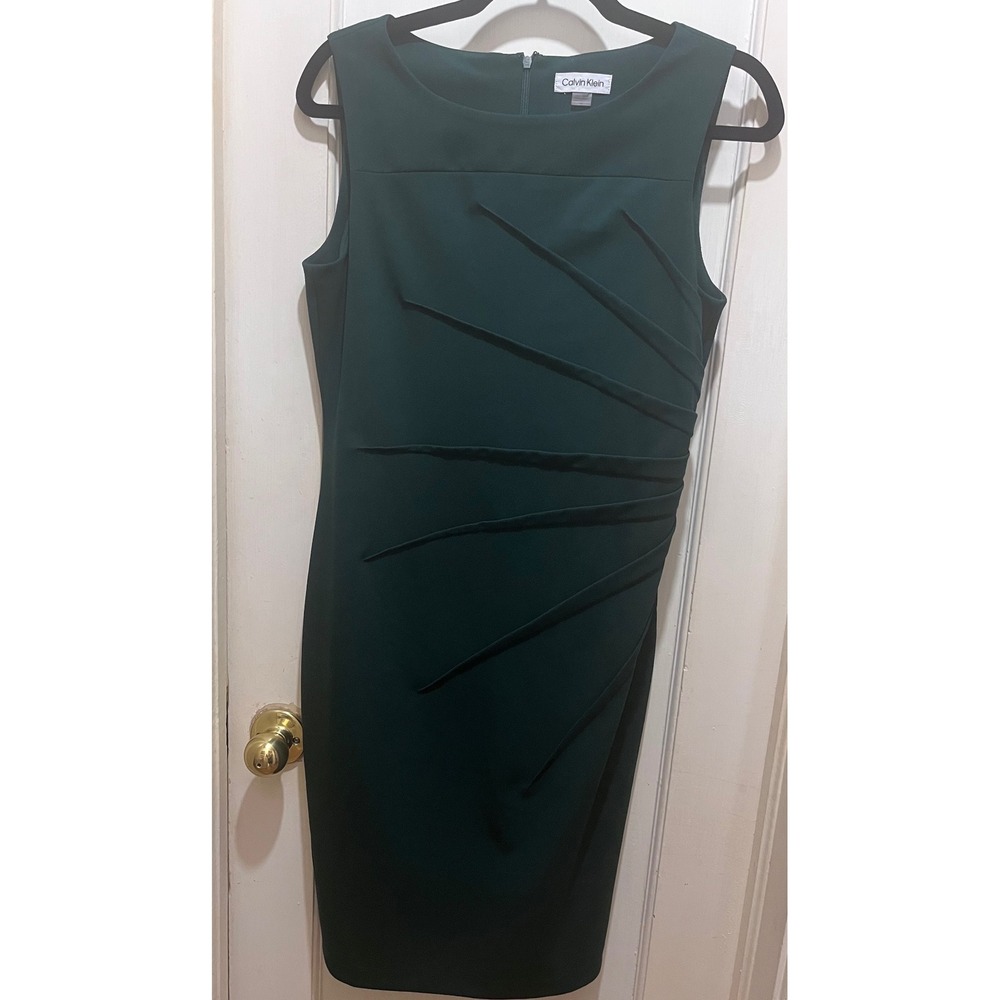 Calvin Klein Women Dark Green Pleated Sunburst Sheath Dress CD2C1B4P Size 10
